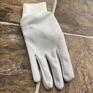 Glove - right handed only A NWOT